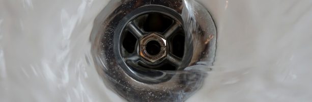 drain-2454608_1280 drain-2454608_1280